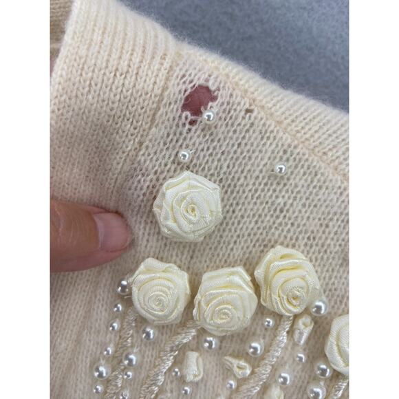 Lauren Cole Cardigan Women Petite PM Sweater Lambswool Angora Pearly Embroidered - Picture 9 of 9